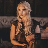 Emilia-Clarke-45169d4706c21703b04ae