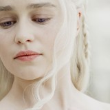 Emilia-Clarke-45190ae3b3a74d9c0c533