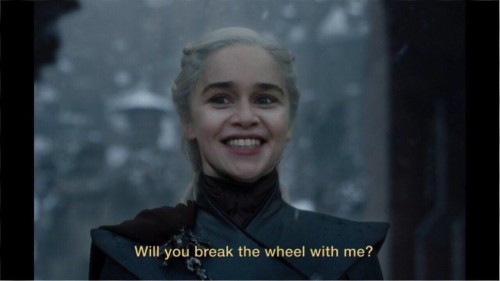 Emilia-Clarke-45221.jpg