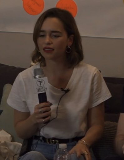 Emilia-Clarke-45224.jpg