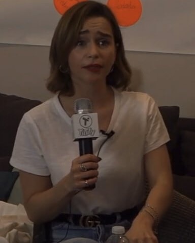 Emilia-Clarke-45228.jpg