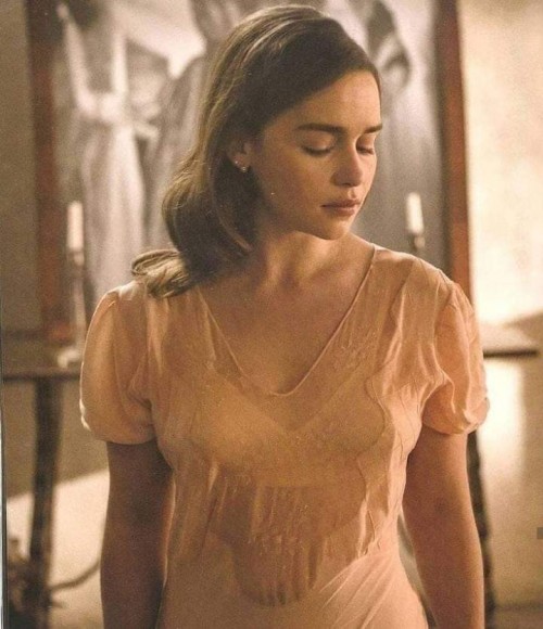 Emilia-Clarke-45242.jpg