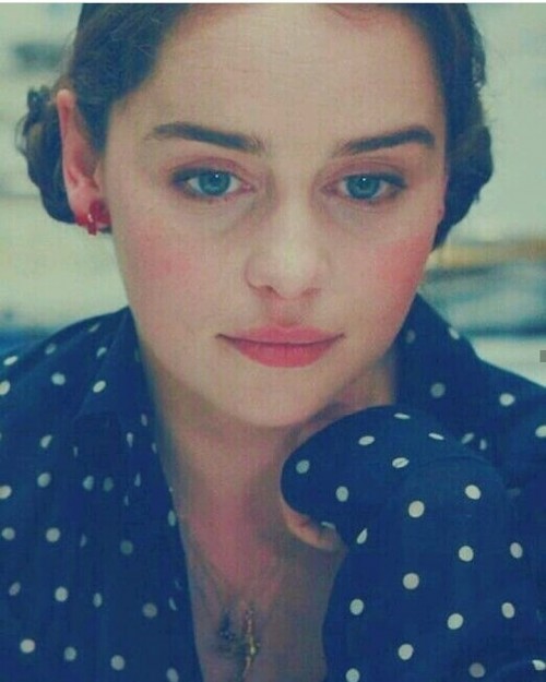 Emilia-Clarke-45364.jpg