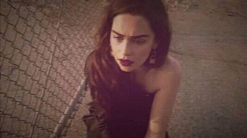 Emilia-Clarke-45403.jpg