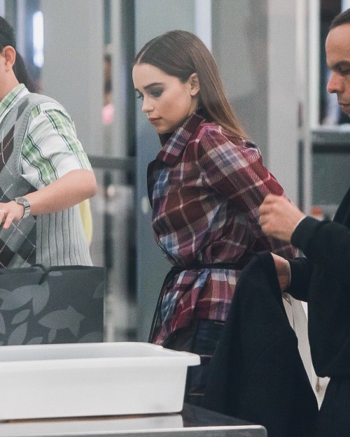 Emilia-Clarke-45629.jpg