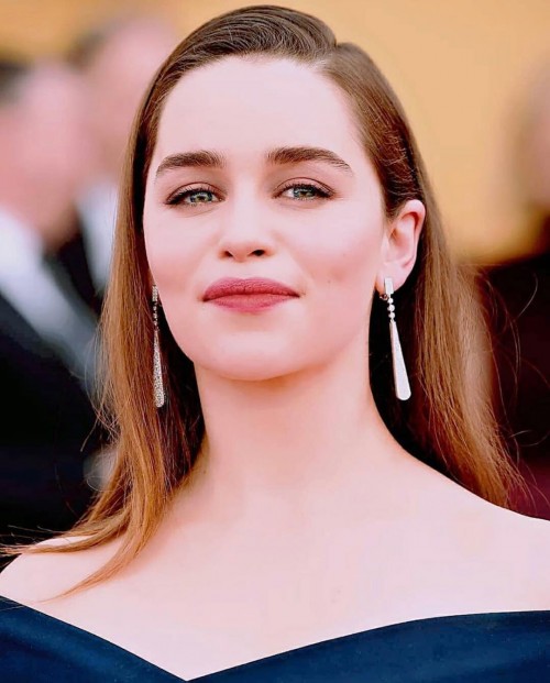 Emilia-Clarke-45969.jpg