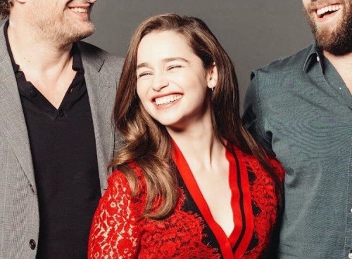 Emilia-Clarke-46018.jpg