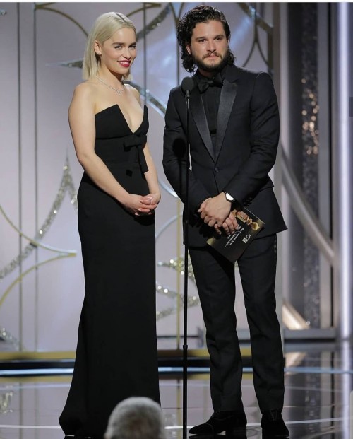 Emilia-Clarke-46125.jpg