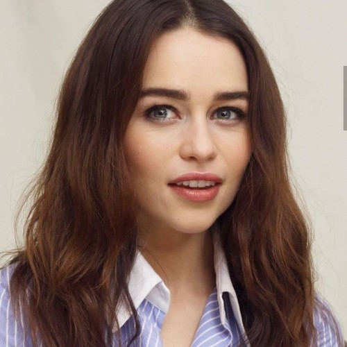 Emilia-Clarke-46135.jpg