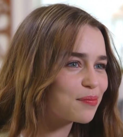 Emilia-Clarke-46168.jpg