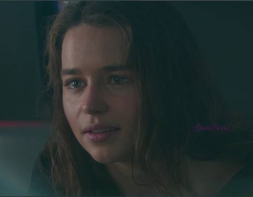 Emilia-Clarke-46177.jpg