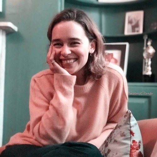 Emilia-Clarke-46190.jpg