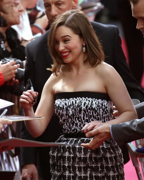 Emilia-Clarke-46196.jpg
