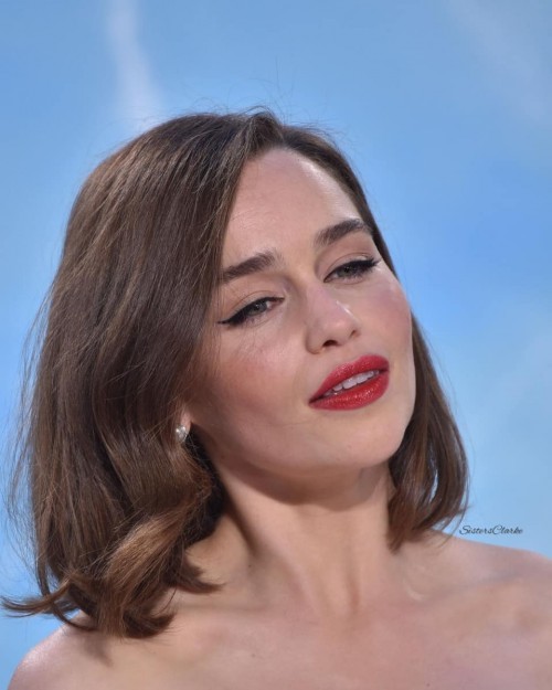 Emilia-Clarke-46209.jpg