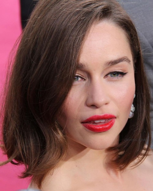 Emilia-Clarke-46213.jpg