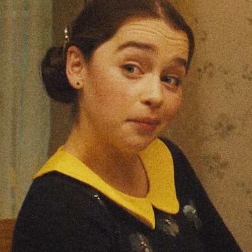 Emilia-Clarke-46258.jpg