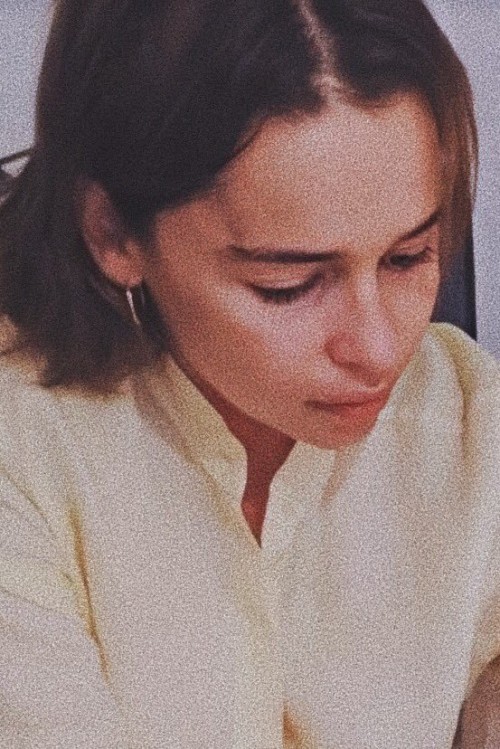 Emilia-Clarke-46284.jpg