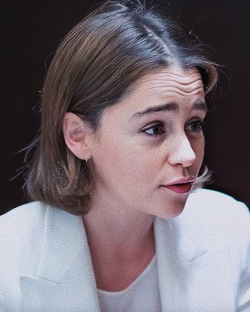 Emilia-Clarke-46307.jpg