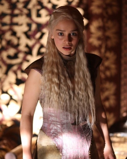 Emilia-Clarke-46431.jpg