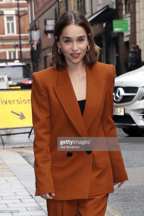 Emilia-Clarke-47010.jpg