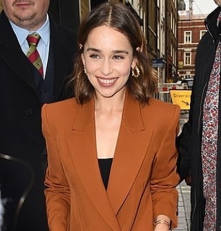 Emilia-Clarke-47042.jpg