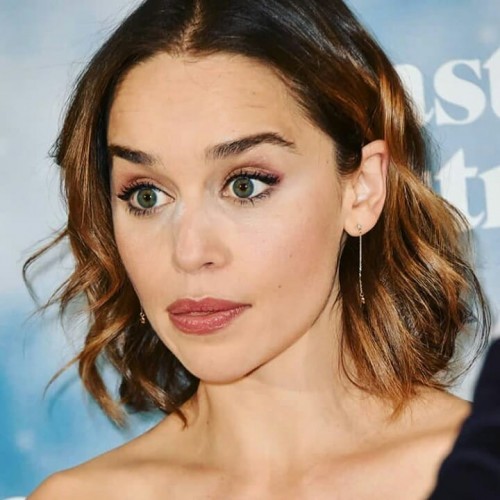 Emilia-Clarke-47194.jpg