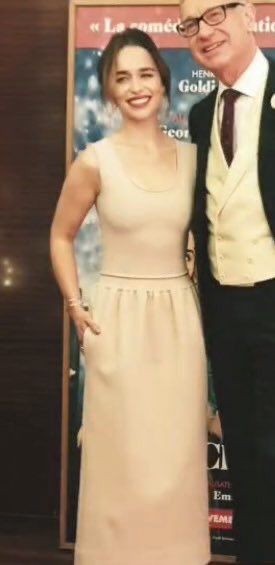 Emilia-Clarke-4740648b44ceff39d3bc1.jpg