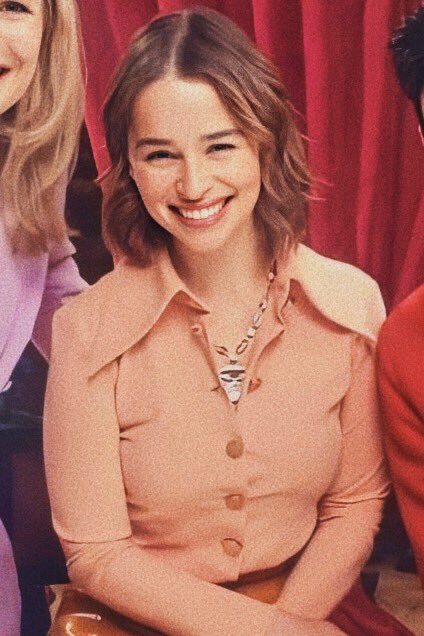 Emilia-Clarke-47411.jpg