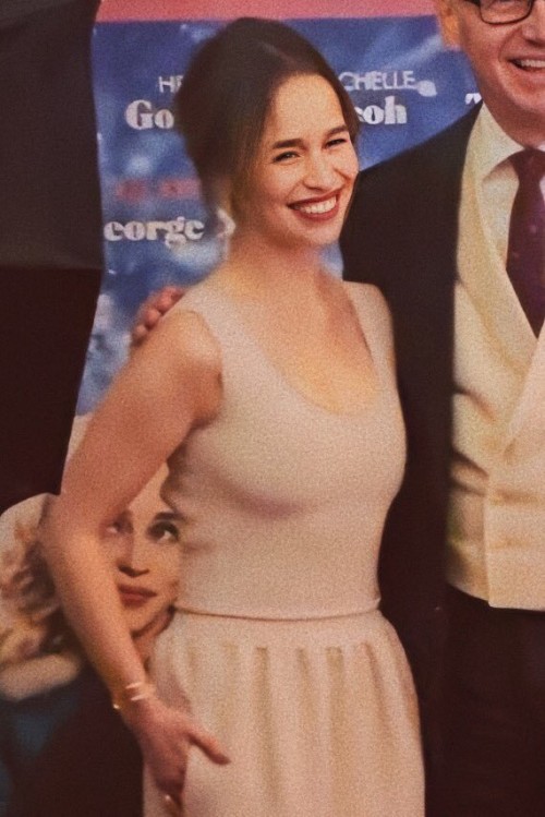 Emilia-Clarke-47417.jpg