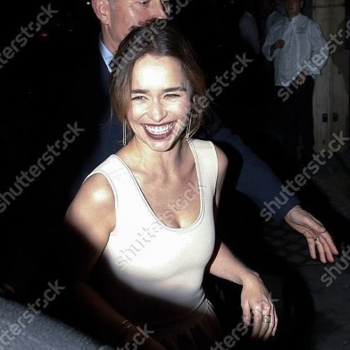 Emilia-Clarke-47443.jpg
