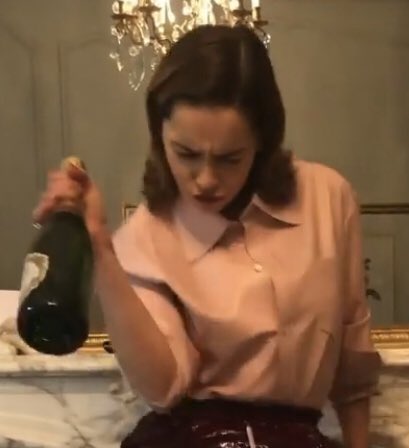 Emilia-Clarke-47468.jpg