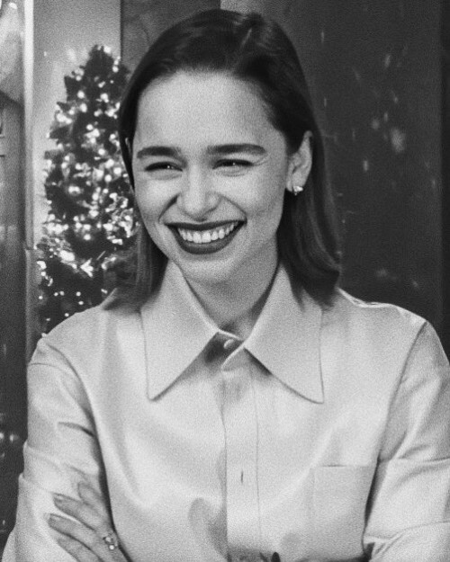 Emilia-Clarke-47472.jpg