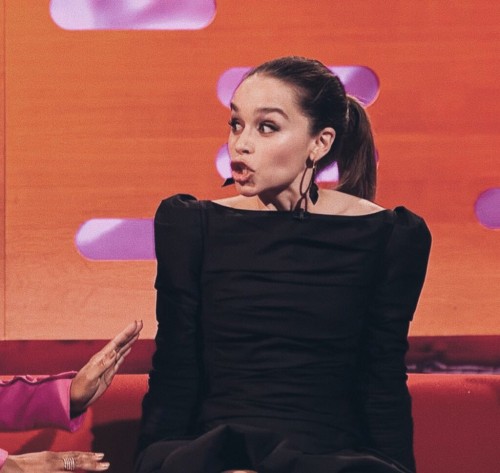 Emilia-Clarke-475240f7f8c7e2f3ea684.jpg