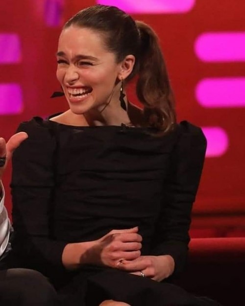 Emilia-Clarke-47541.jpg