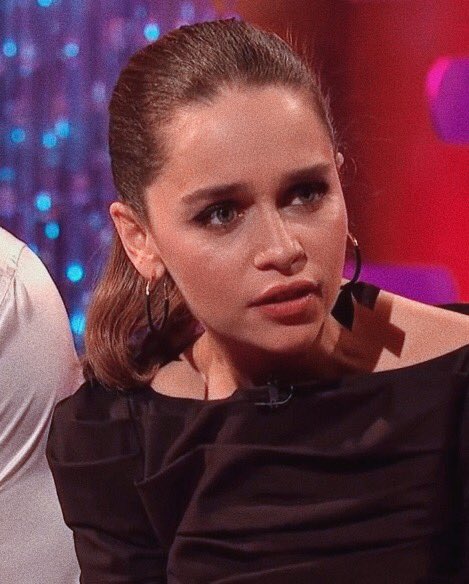 Emilia-Clarke-47669.jpg