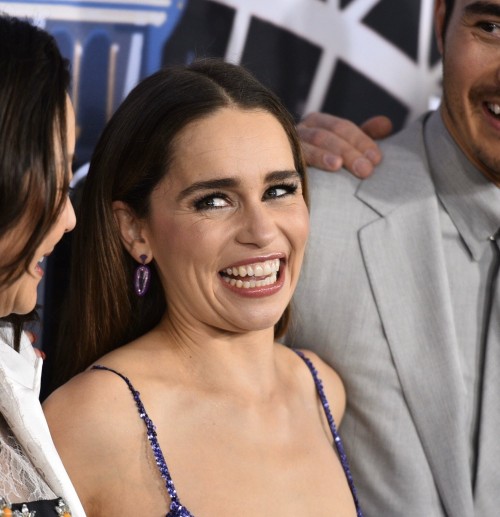 Emilia-Clarke-4802689aca7e4b7ed35ab.jpg