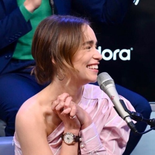 Emilia-Clarke-48081.jpg