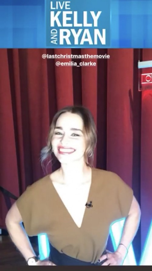 Emilia-Clarke-48118.jpg