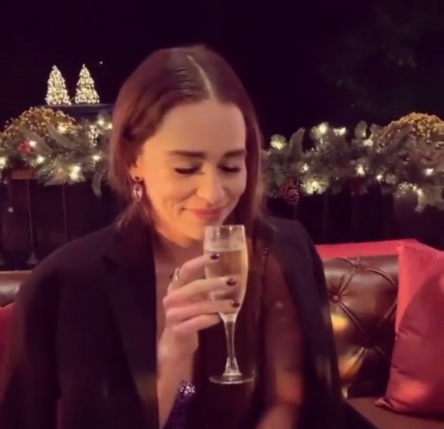 Emilia-Clarke-48125.jpg