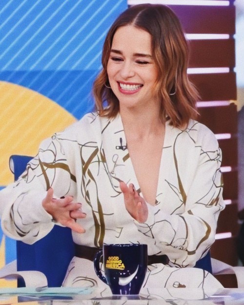 Emilia-Clarke-48146.jpg