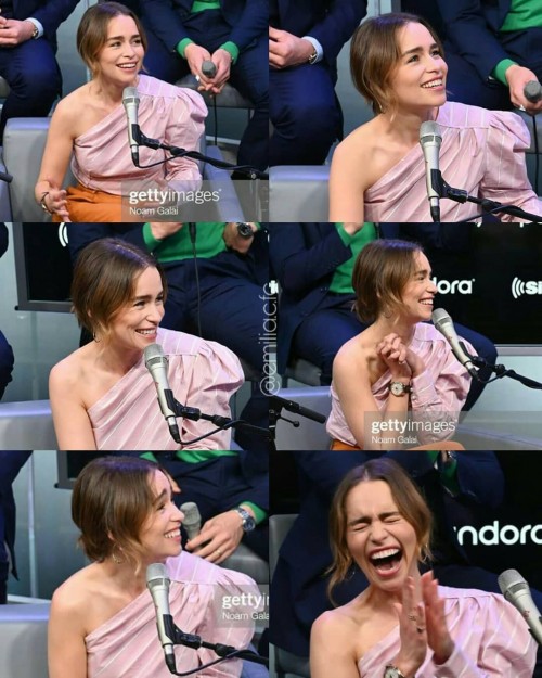 Emilia-Clarke-48155.jpg