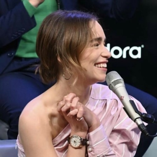 Emilia-Clarke-48244.jpg