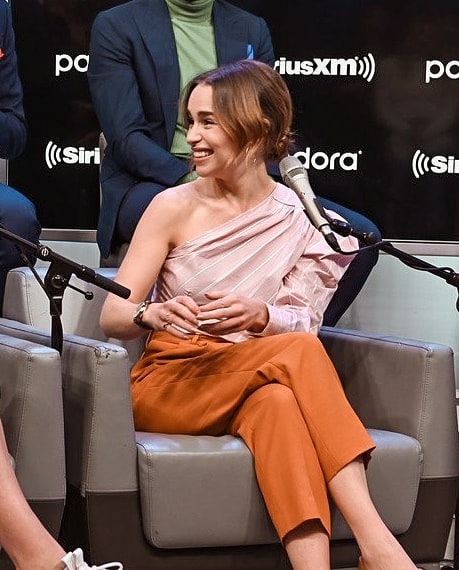Emilia-Clarke-48273.jpg