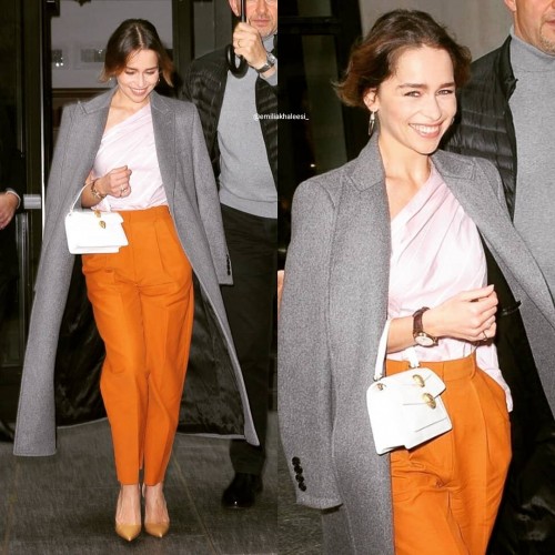 Emilia-Clarke-48363.jpg