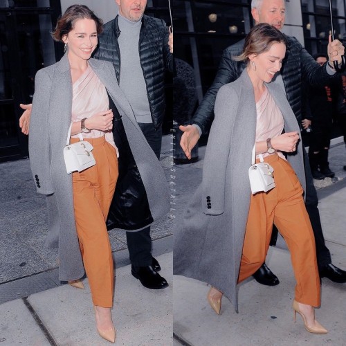 Emilia-Clarke-48373.jpg