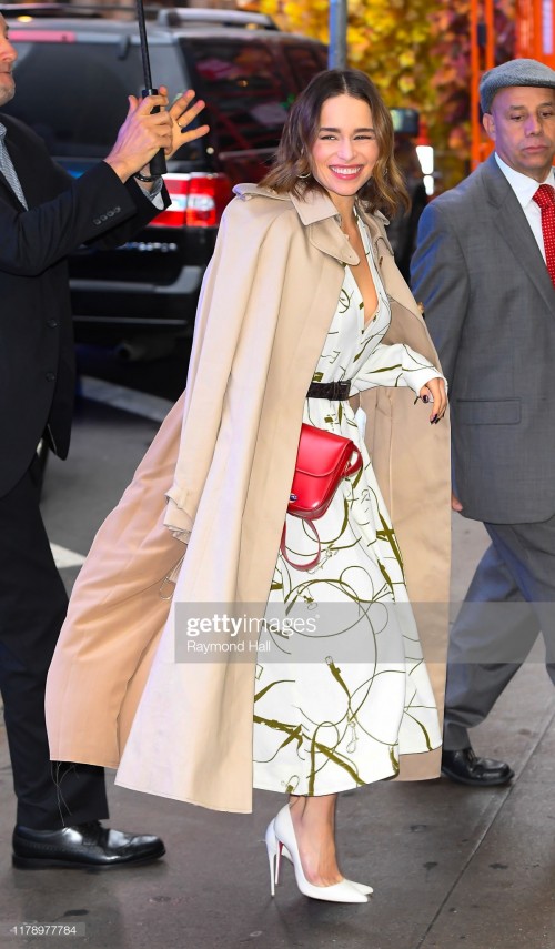 Emilia-Clarke-48447.jpg