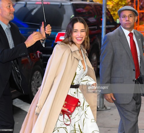 Emilia-Clarke-48448.jpg