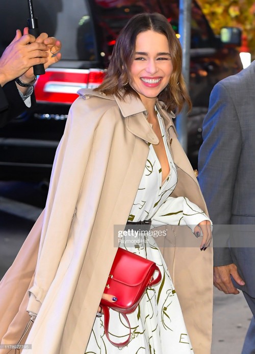 Emilia-Clarke-48449.jpg