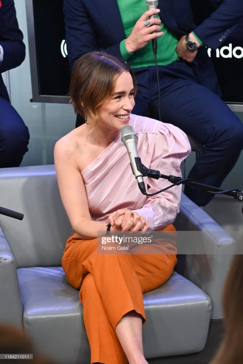 Emilia-Clarke-48476.jpg