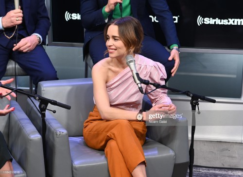 Emilia-Clarke-48478.jpg